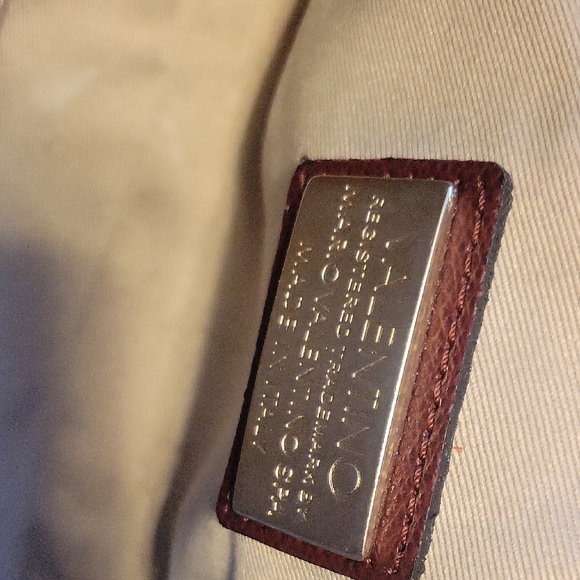 Valentino Yasmine Studded Crossbody Leather Bag - Picture 8 of 9